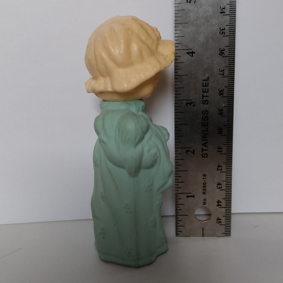 Vintage Avon Little Dream Girl Bottle - Picture 5 of 7